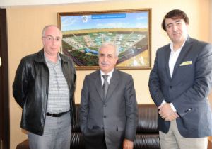 ETÜ'ye DOSİAD övgüsü
